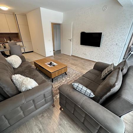 Shooter Apartments Ferizaj Eksteriør billede