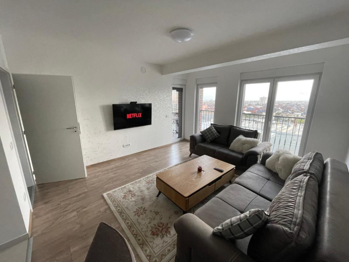 Shooter Apartments Ferizaj Eksteriør billede