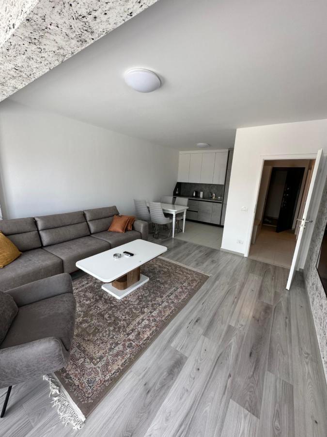 Shooter Apartments Ferizaj Eksteriør billede